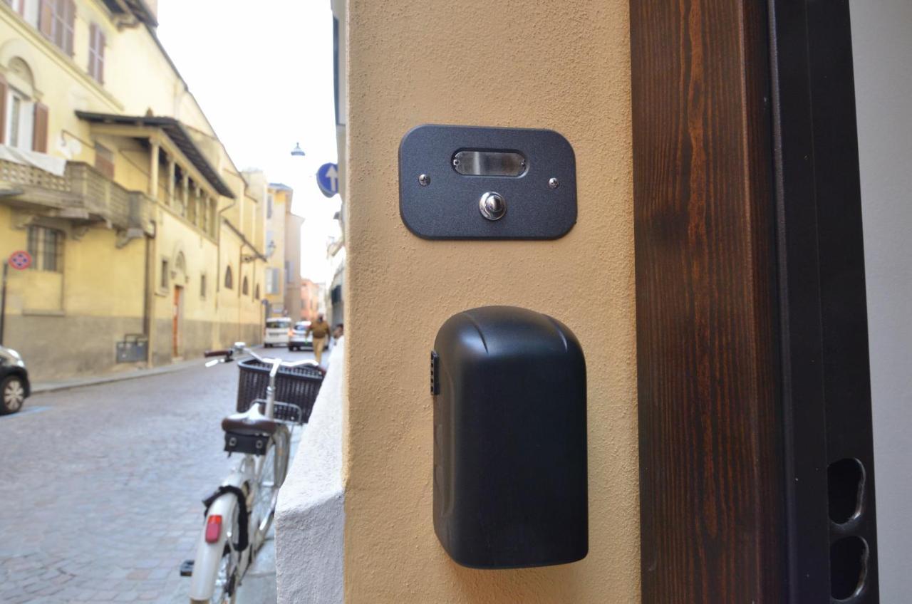 Eleganza Del Riccio Apartment Parma Exterior photo