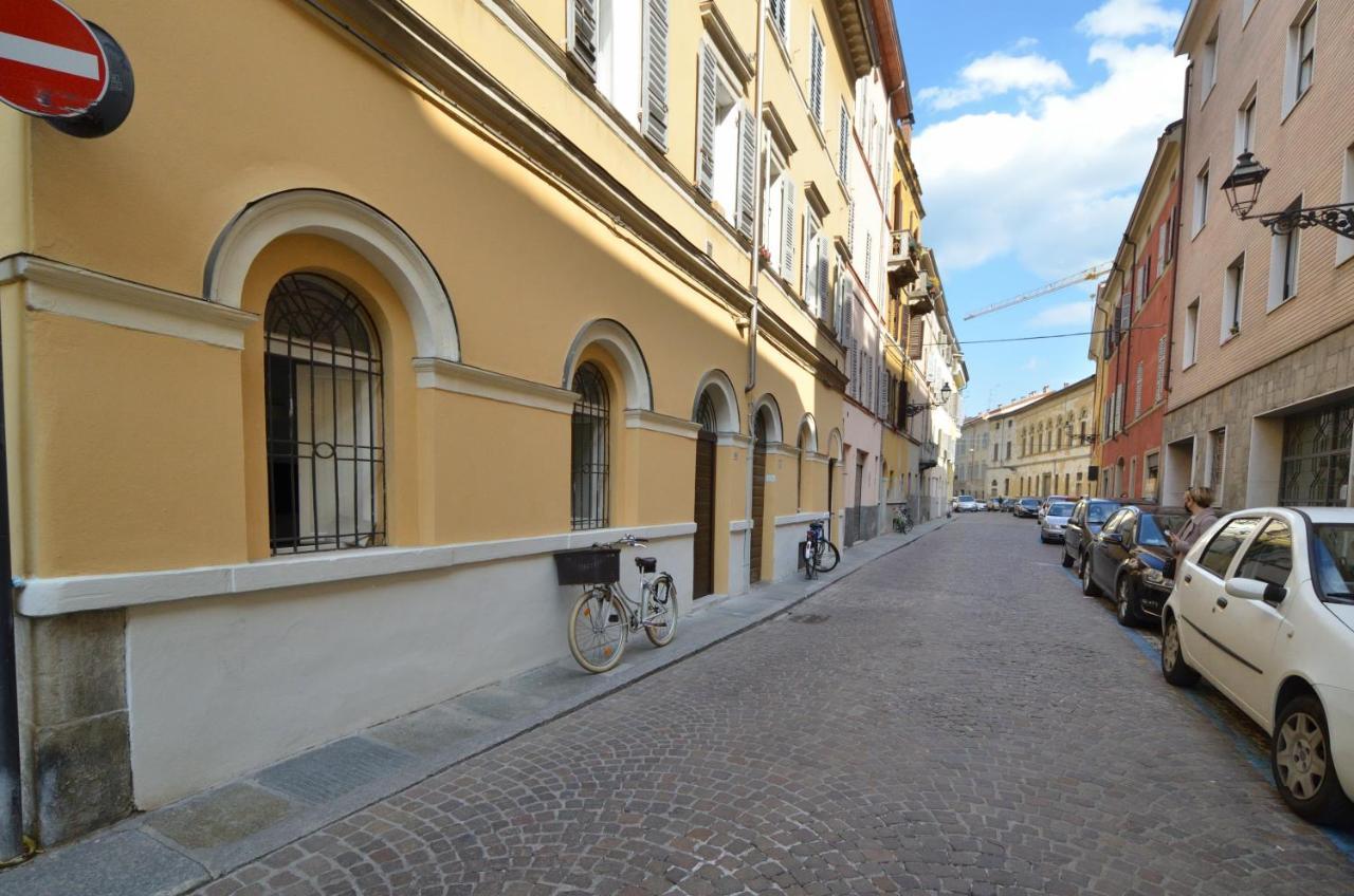 Eleganza Del Riccio Apartment Parma Exterior photo